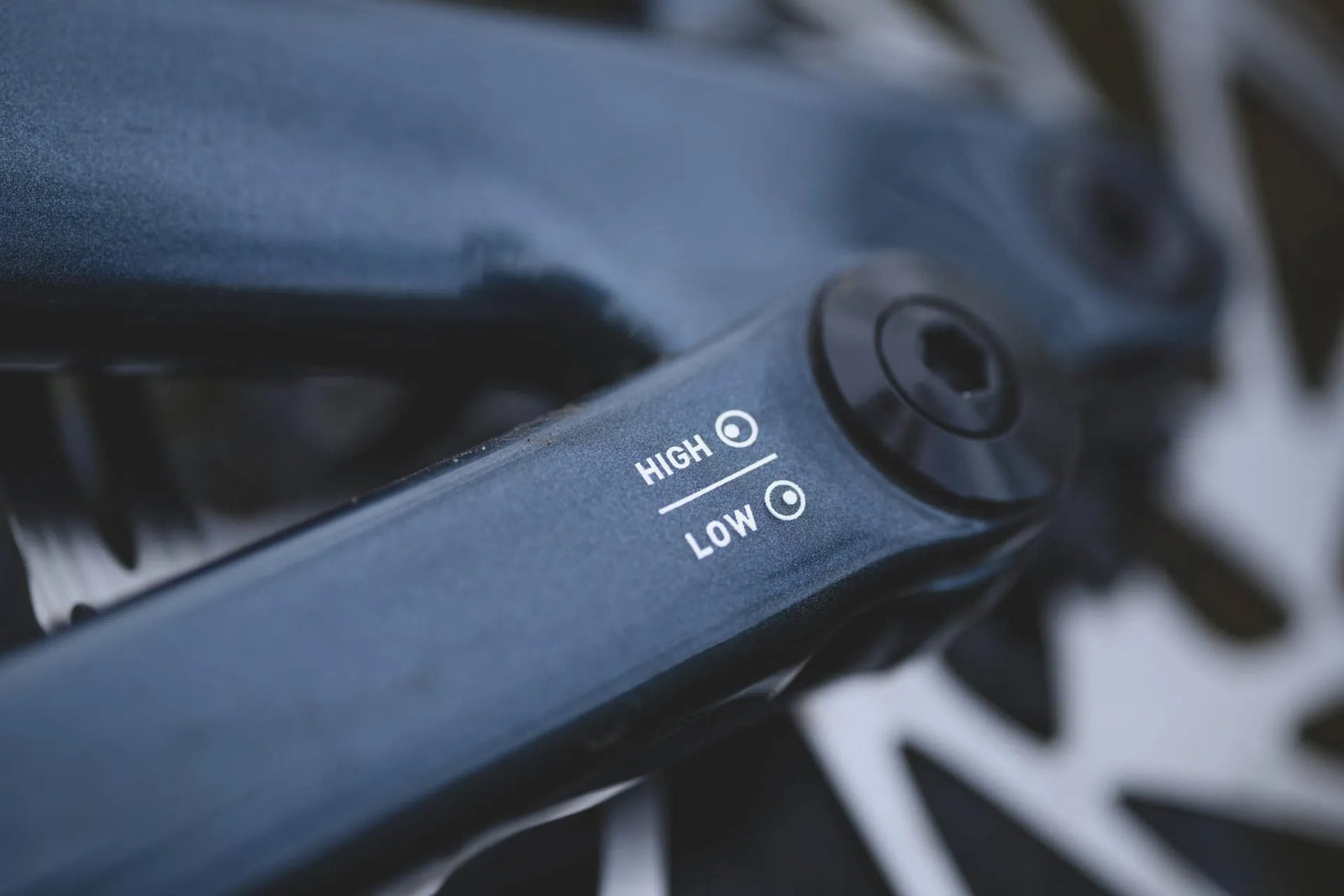 Specialized Flip Chip: Come Funziona e Cosa Permette di Variare nella Guida