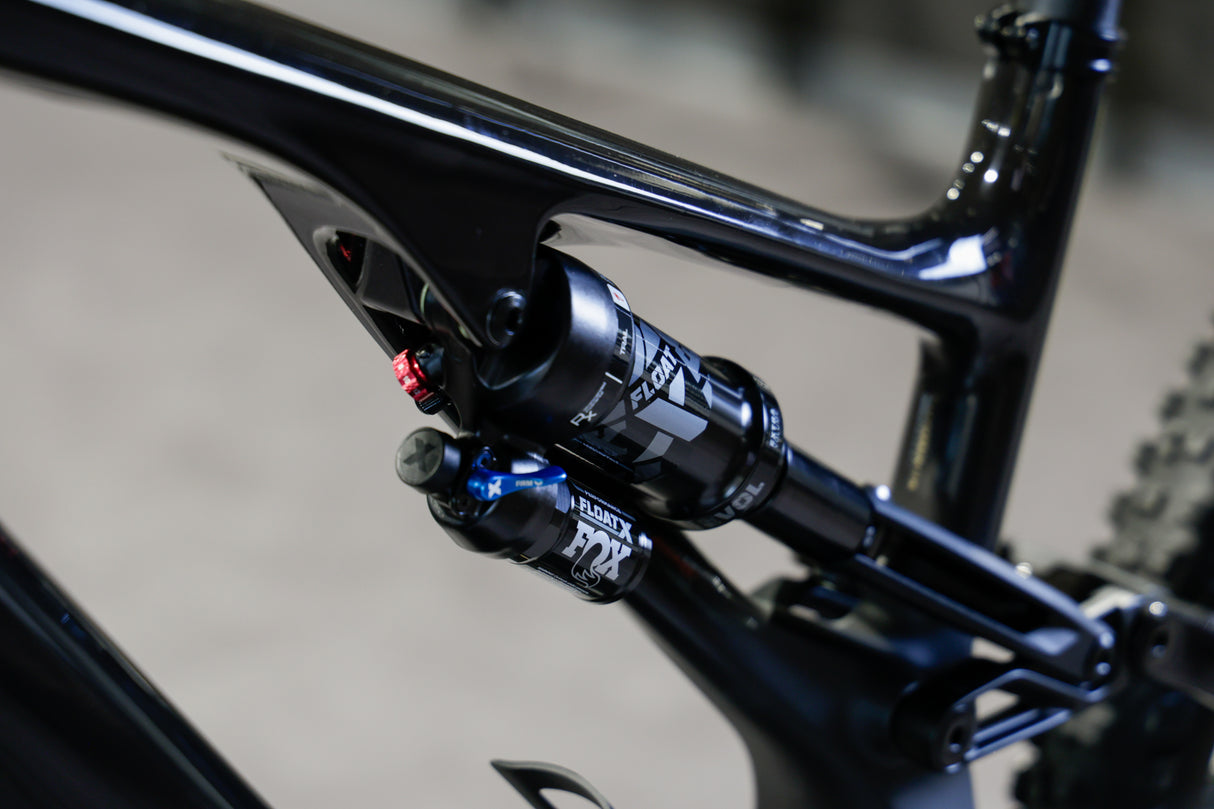 SPECIALIZED TURBO LEVO LTD III CARBON NB