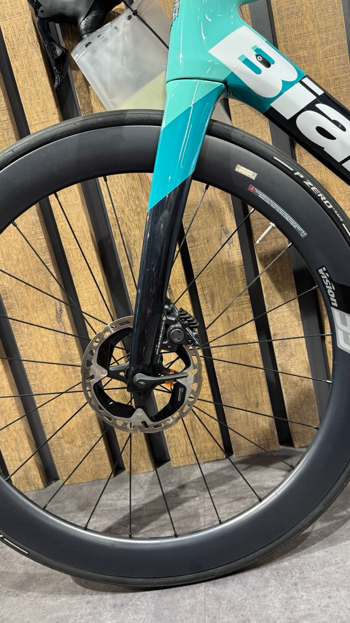 Bianchi Specialissima - Red eTap AXS 2022 Size 55- 2nd Hand