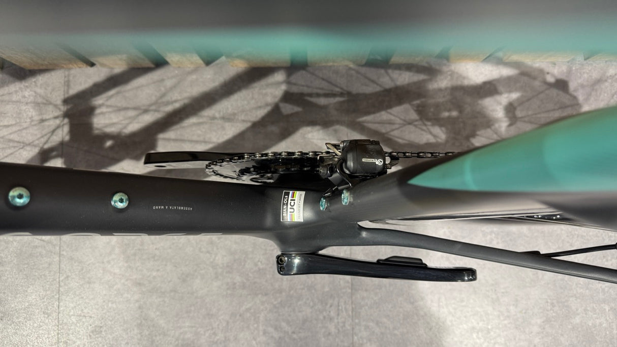 Bianchi OLTRE RC Durace Di2 12v Tg.55 - Démo