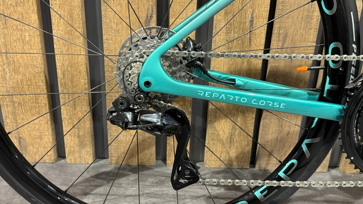 Bianchi Specialissima RC Durace Di2 12v Tg.47 - Demo