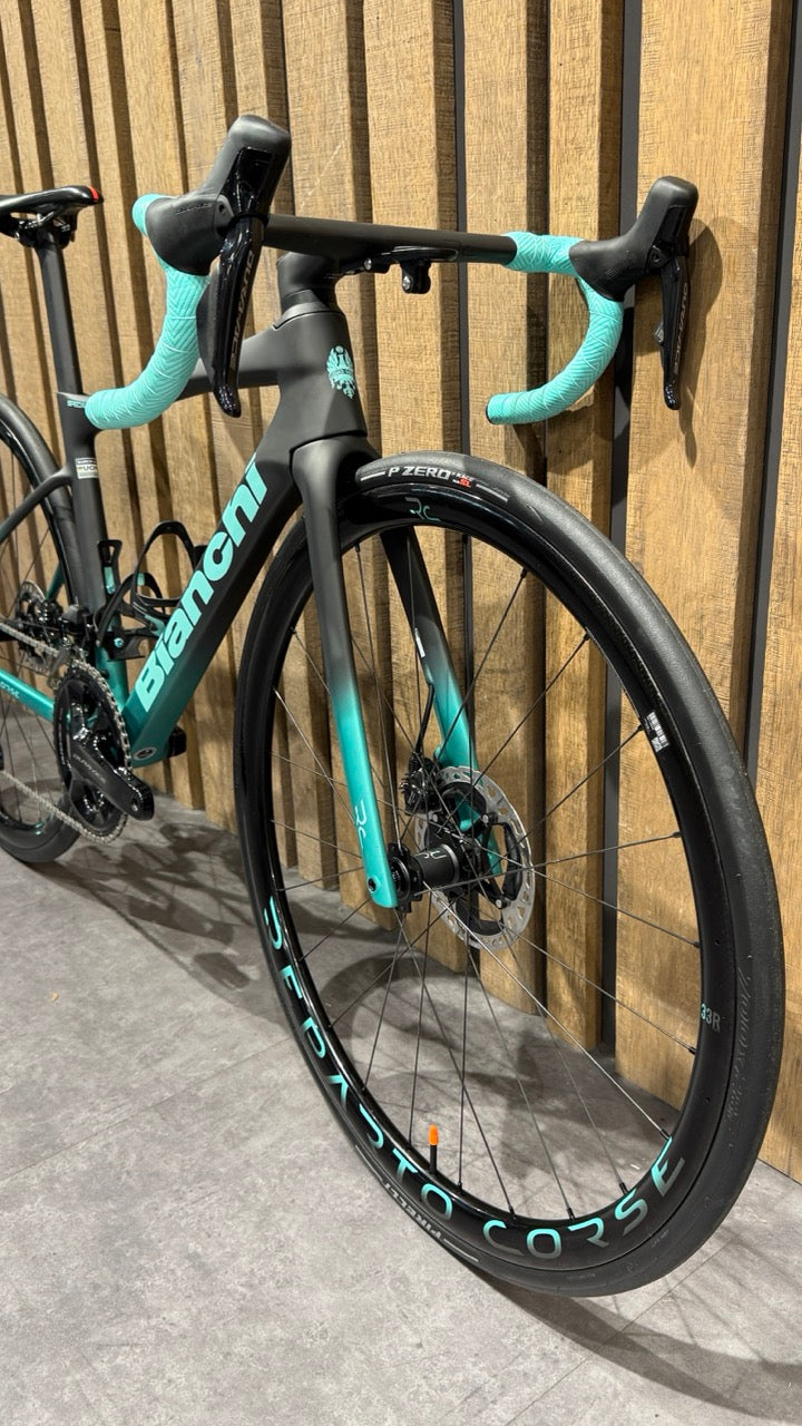 Bianchi Specialissima RC Durace Di2 12v Tg.47 - Demo
