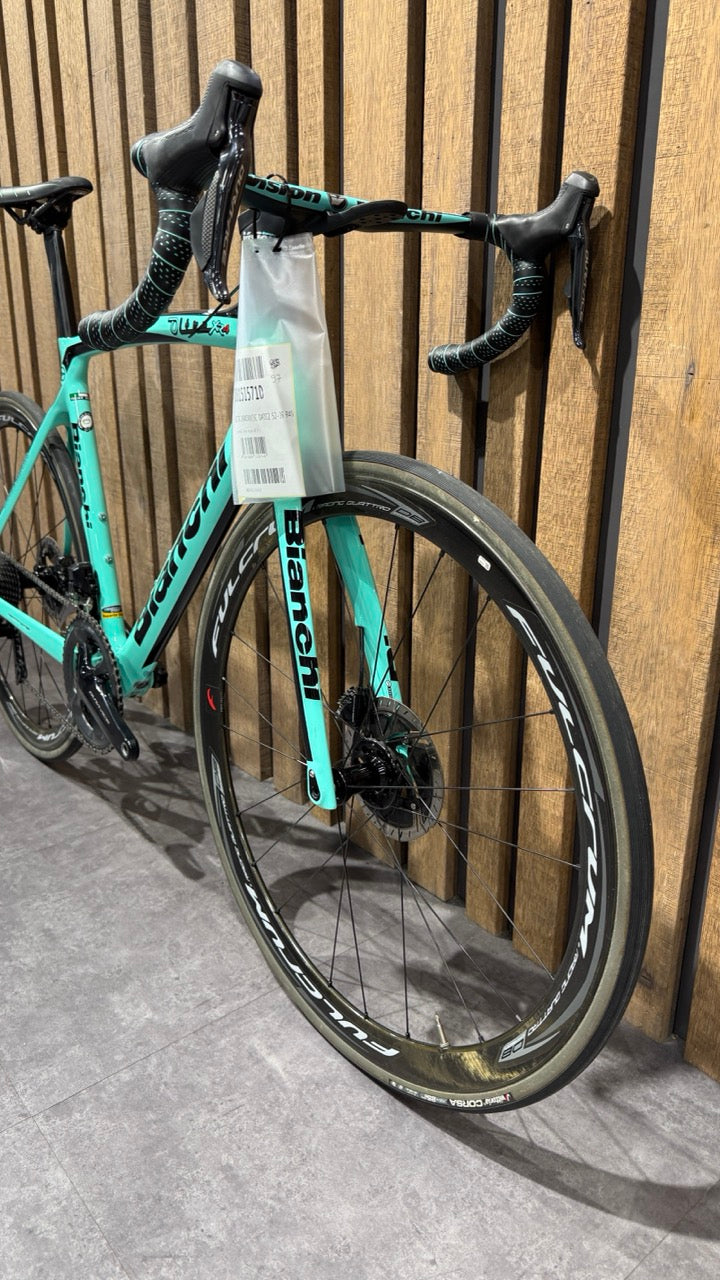 Bianchi Specialissima - Red eTap AXS 2022 Size 55- 2nd Hand