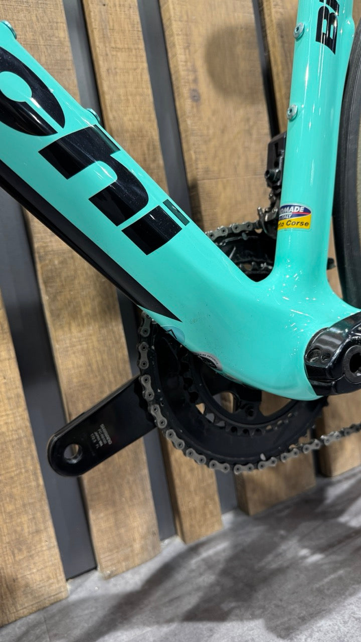 Bianchi Specialissima - Red eTap AXS 2022 Size 55- 2nd Hand