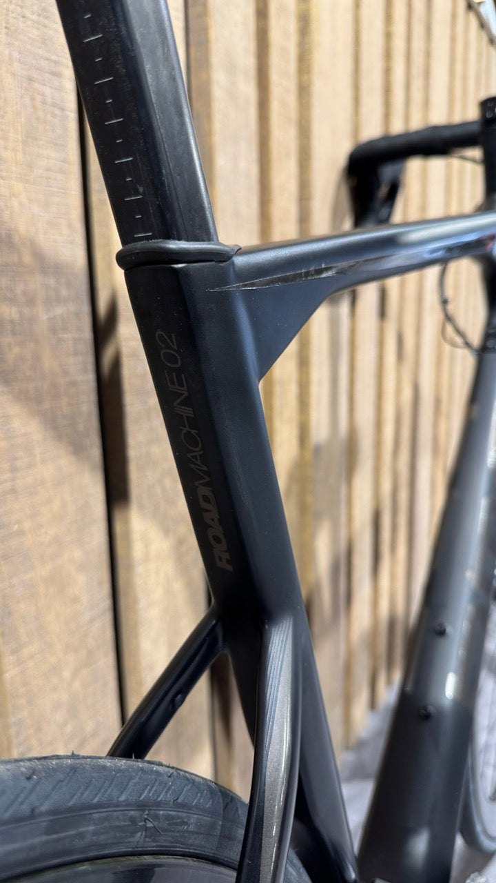 BMC Roadmachine 02 Ultegra Di2 T.54 - Usato