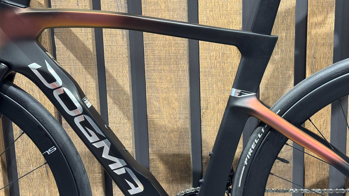 Pinarello DOGMA F 2025 Campagnolo Super Record S - Demo 0 KM