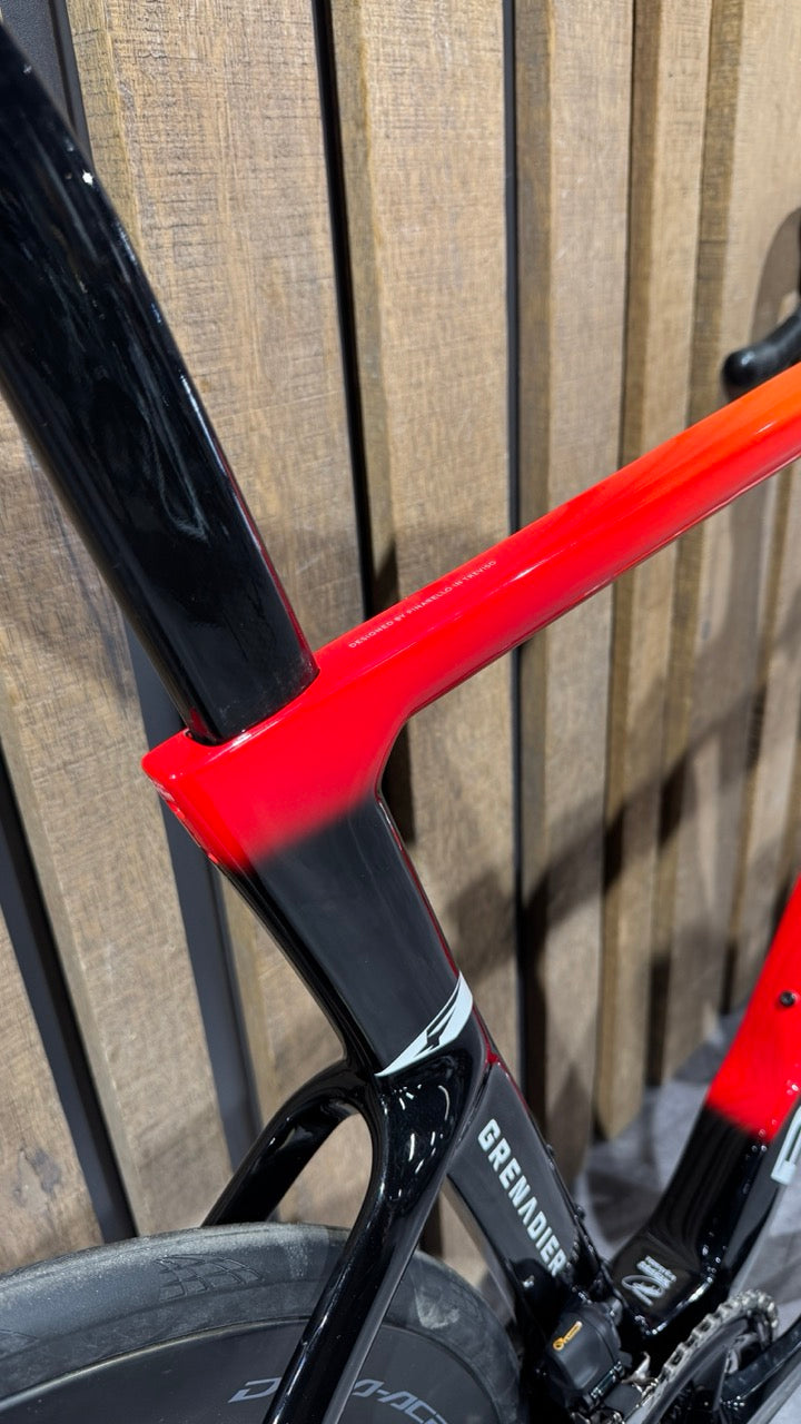 Pinarello Dogma F 2025 Dura-Ace Di2 Team INEOS Gr. 57,5 - TESTRAD 500 KM - Usato