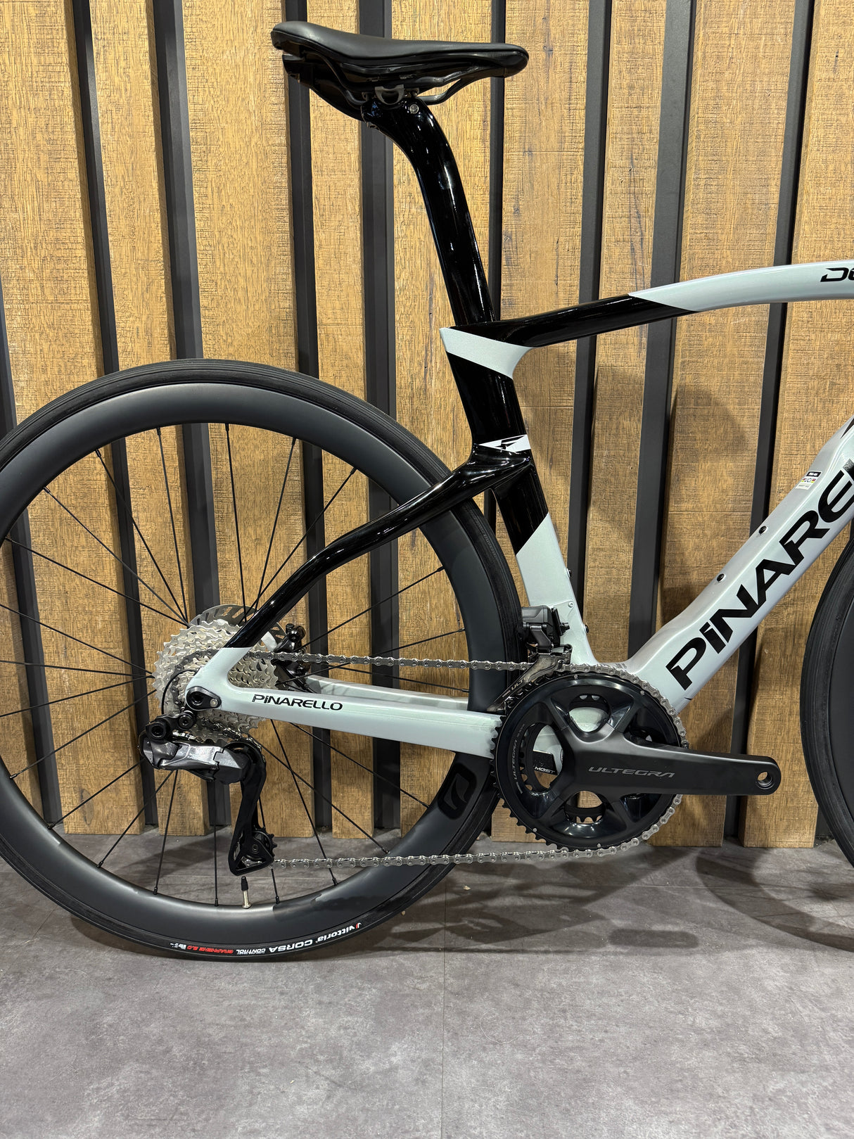 PINARELLO DOGMA F DISC ULTEGRA Di2 MOST 40