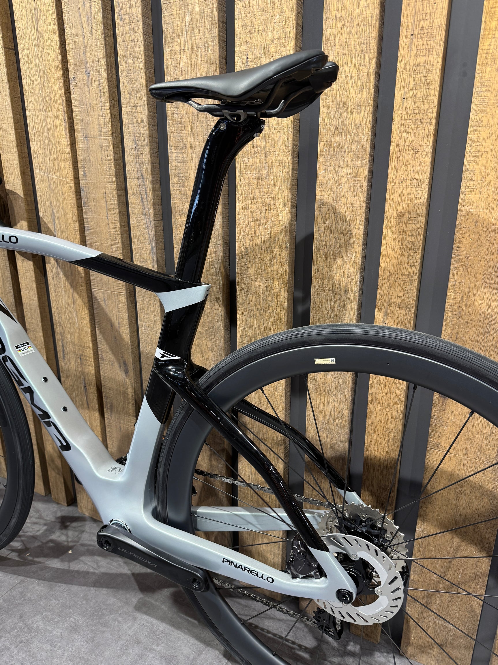 PINARELLO DOGMA F DISC ULTEGRA Di2 MOST 40