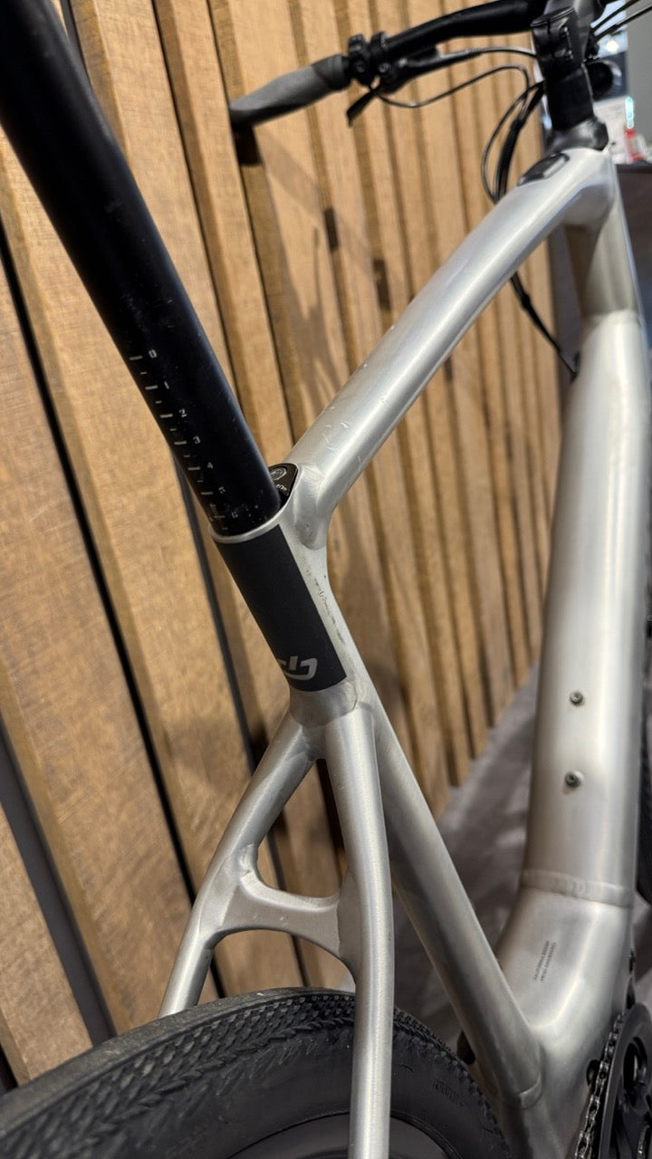 Specialized Turbo Vado SL 5.0 Size XL - 2nd Hand