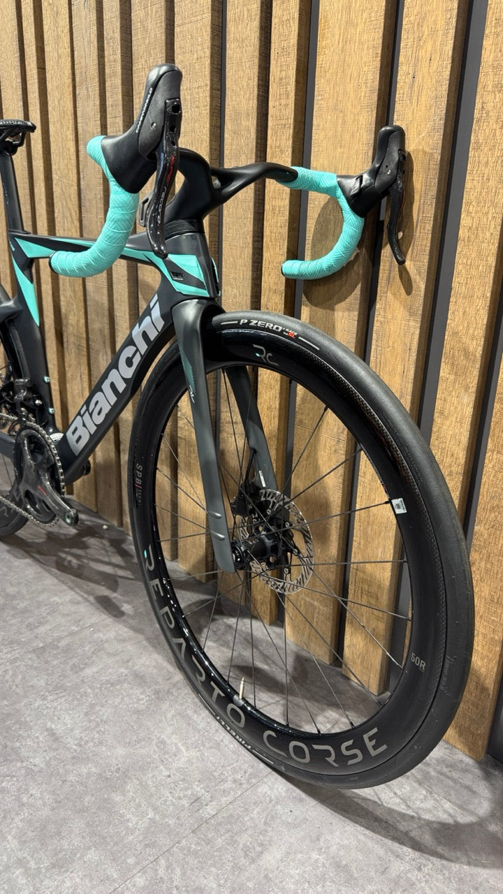 Bianchi OLTRE RC Durace Di2 12v Tg.55 - Démo