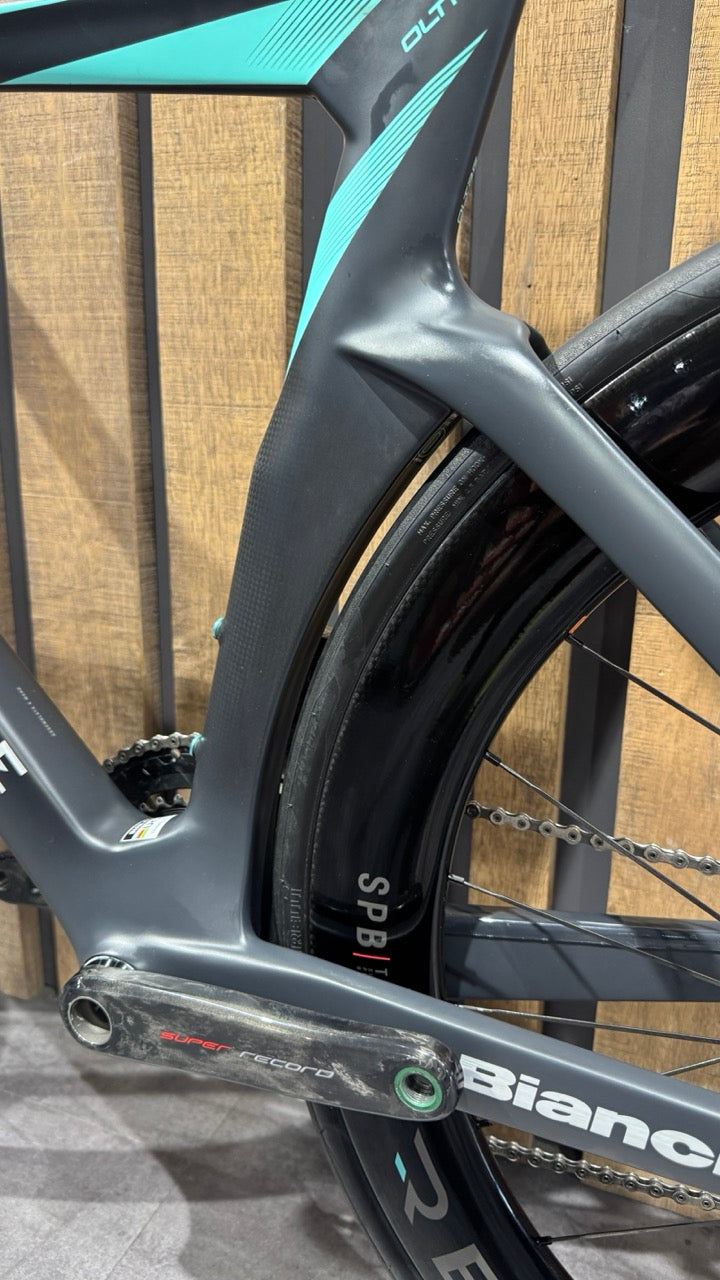 Bianchi OLTRE RC Durace Di2 12v Tg.55 - Démo