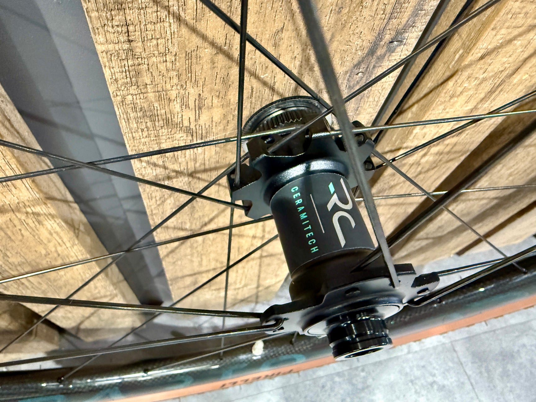 GRAVEL WHEELS REPARTO CORSE 43 Ceramitech Shimano