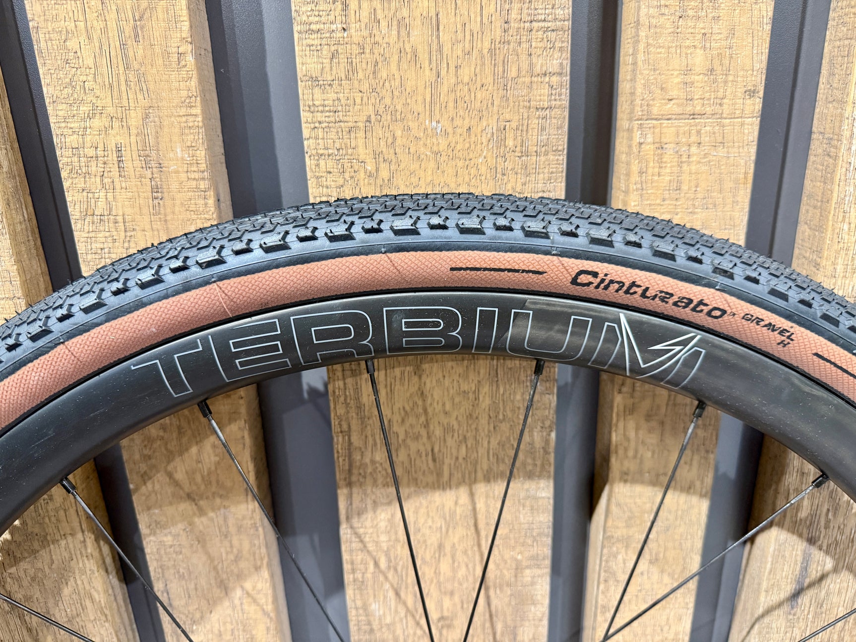 RUOTE GRAVEL VELOMANN TERBIUM Shimano