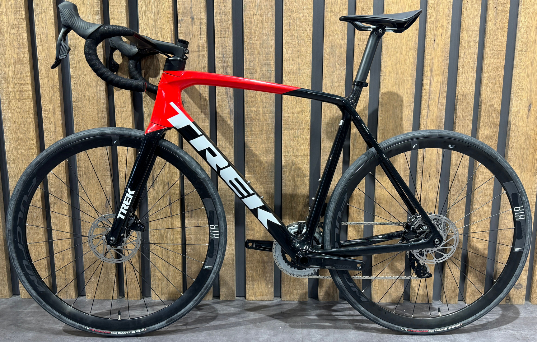 Trek Émonda SL 6 Disc - Rival AXS T. 58 Usato