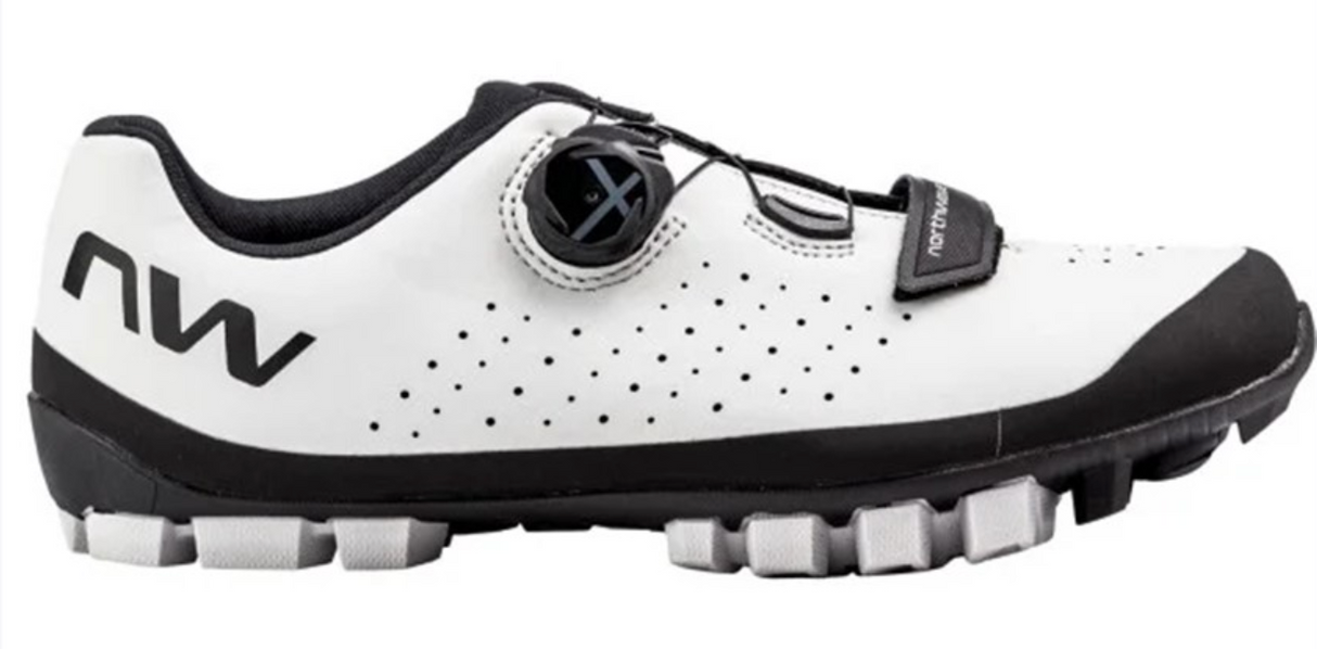 NORTHWAVE HAMMER PLUS SHOES