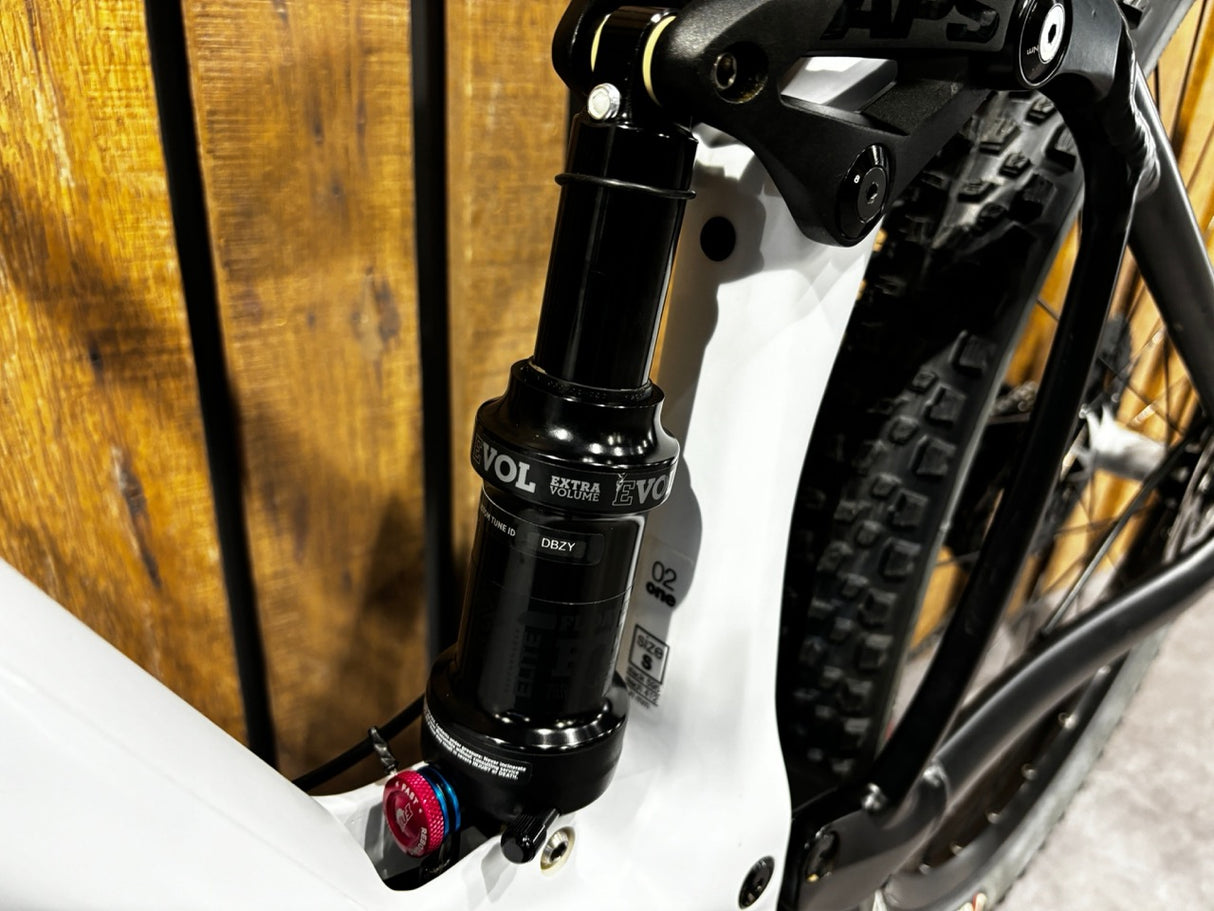 BMC Agonist 02 Tg. S - Usato