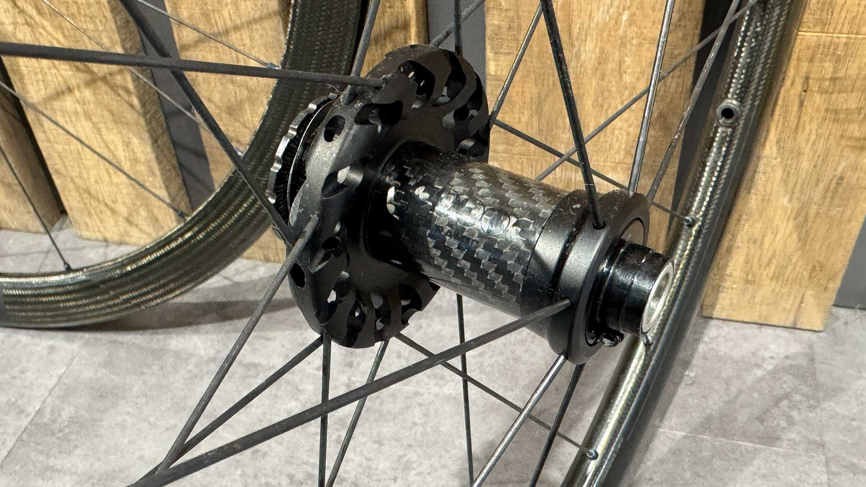 SET DE ROUES FULCRUM SPEED 40 CMPTZN DB - Usato