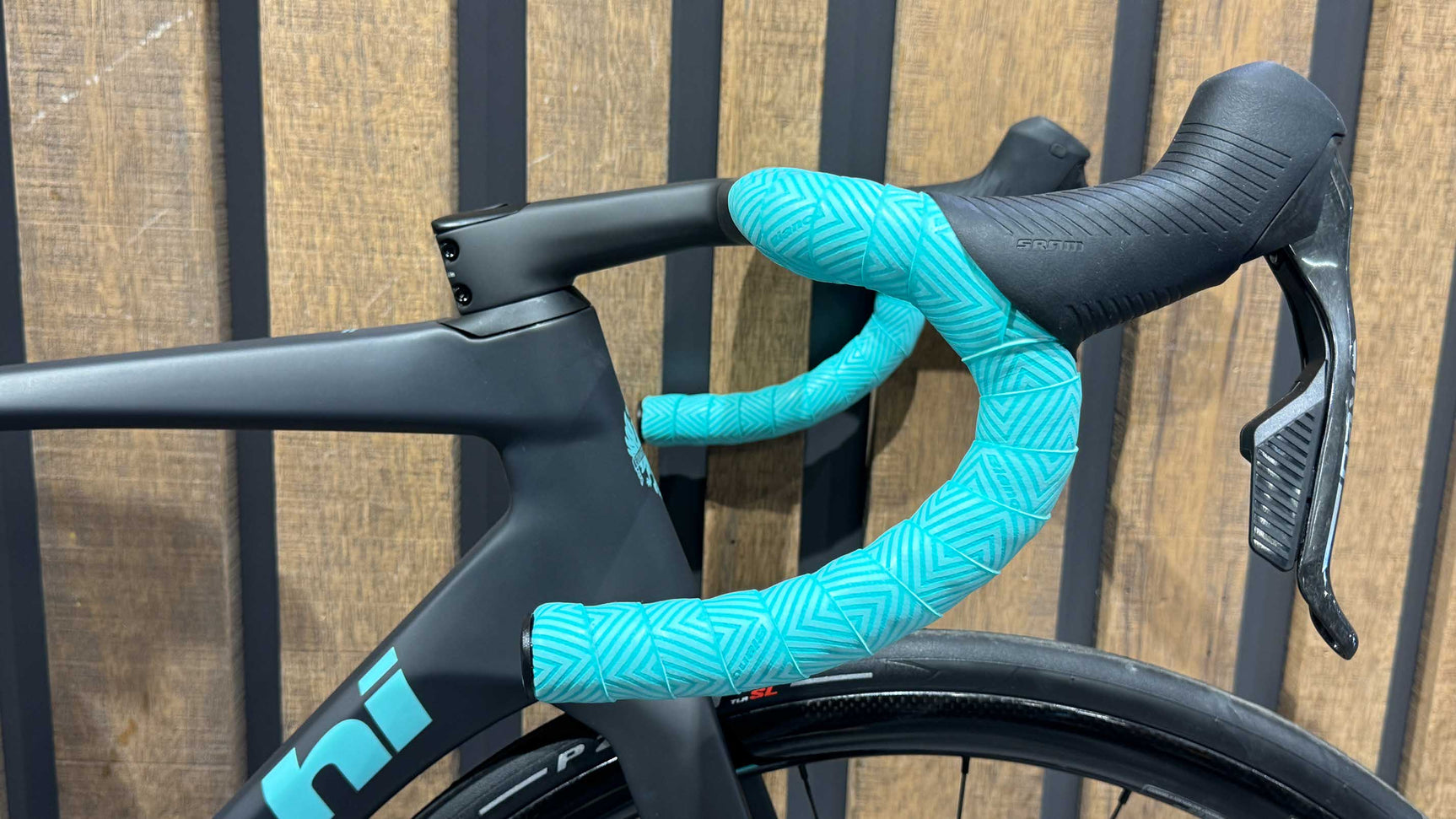 BIANCHI VERY SPECIAL RC DURACE DI2 12SP POWERMETER