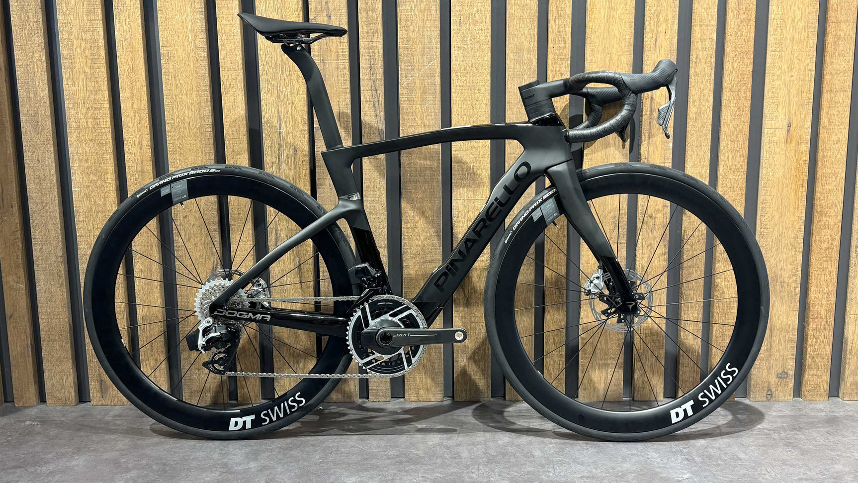 Pinarello DOGMA F 2025 - New Sram Red 12v Tg. 50 - Expo