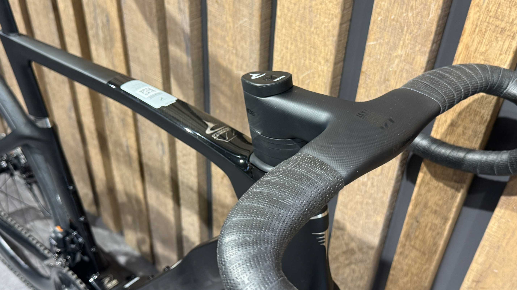 Pinarello DOGMA F 2025 - Shimano Ultegra Di2 12v Tg. 55 - Expo