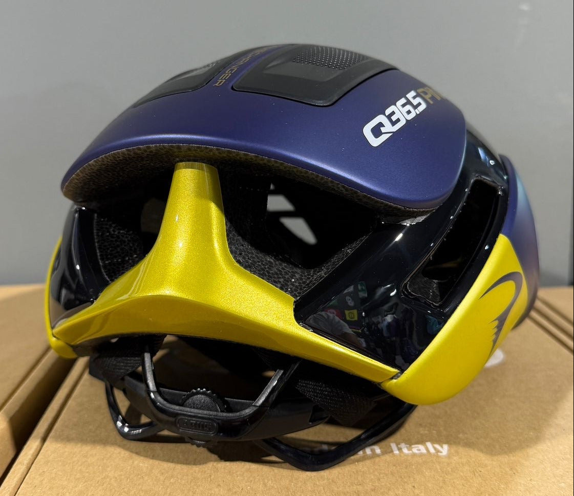 CASCO ABUS GAMECHANGER 2.0 PINARELLO Q36.5 PRO CYCLING TEAM
