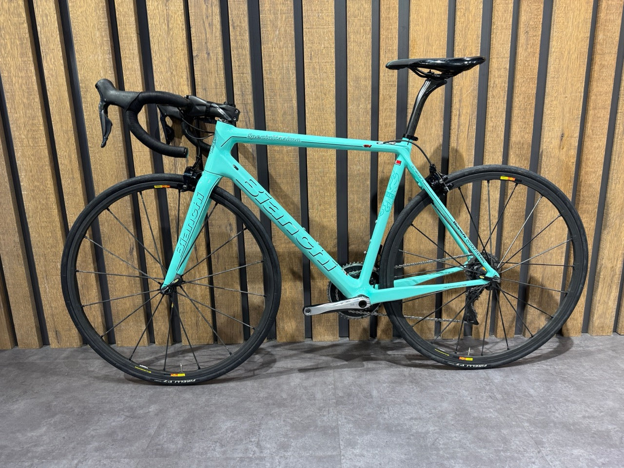 Bianchi Specialissima - Dura Ace Di2 Größe 55 - Usato