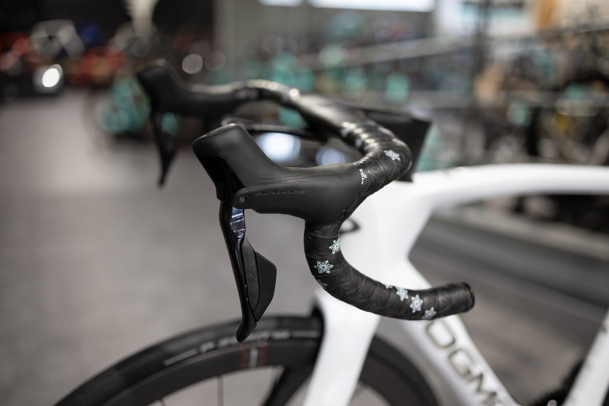 PINARELLO DOGMA F CUSTOM BUILD CD – SHIMANO ULTEGRA Di2 FULCRUM WIND 42 - BLACK NOVEMBER