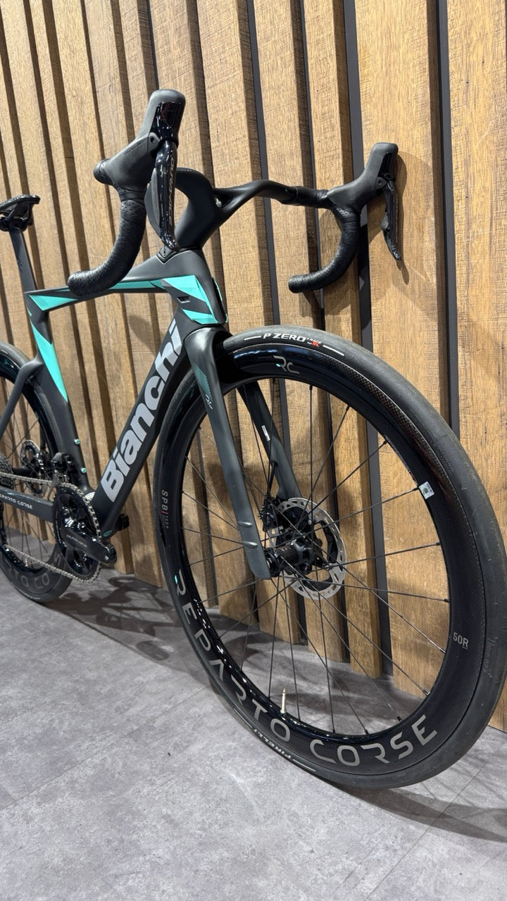 Bianchi Specialissima RC Durace Di2 12v Tg.55 - Démo