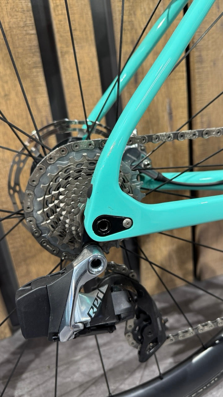 Bianchi Specialissima CV - Red eTap AXS Size 50 - Demo