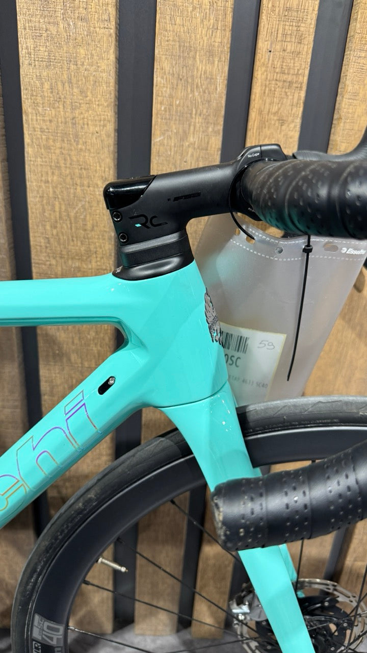 Bianchi Specialissima CV - Red eTap AXS Size 50 - Demo