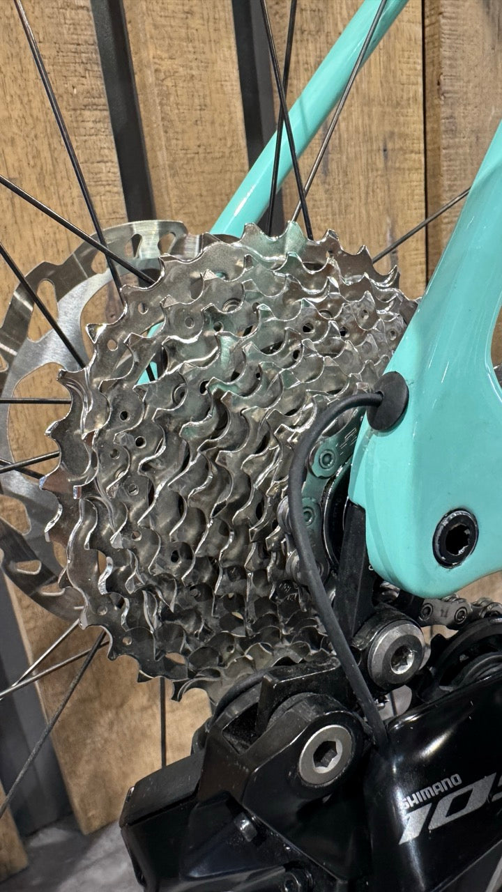 
BIANCHI SPECIALISSIMA COMP 105 DI2 12SP
