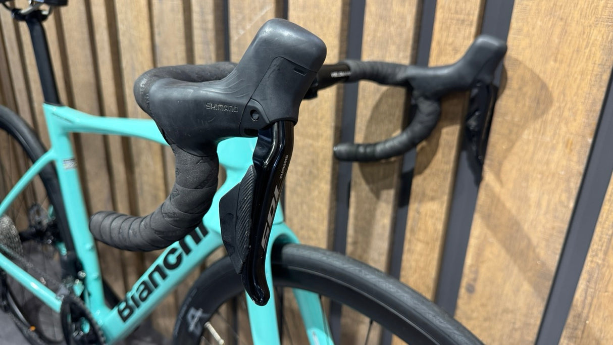 
BIANCHI SPECIALISSIMA COMP 105 DI2 12SP
