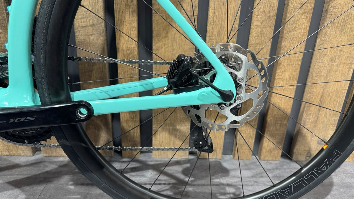 
BIANCHI SPECIALISSIMA COMP 105 DI2 12SP
