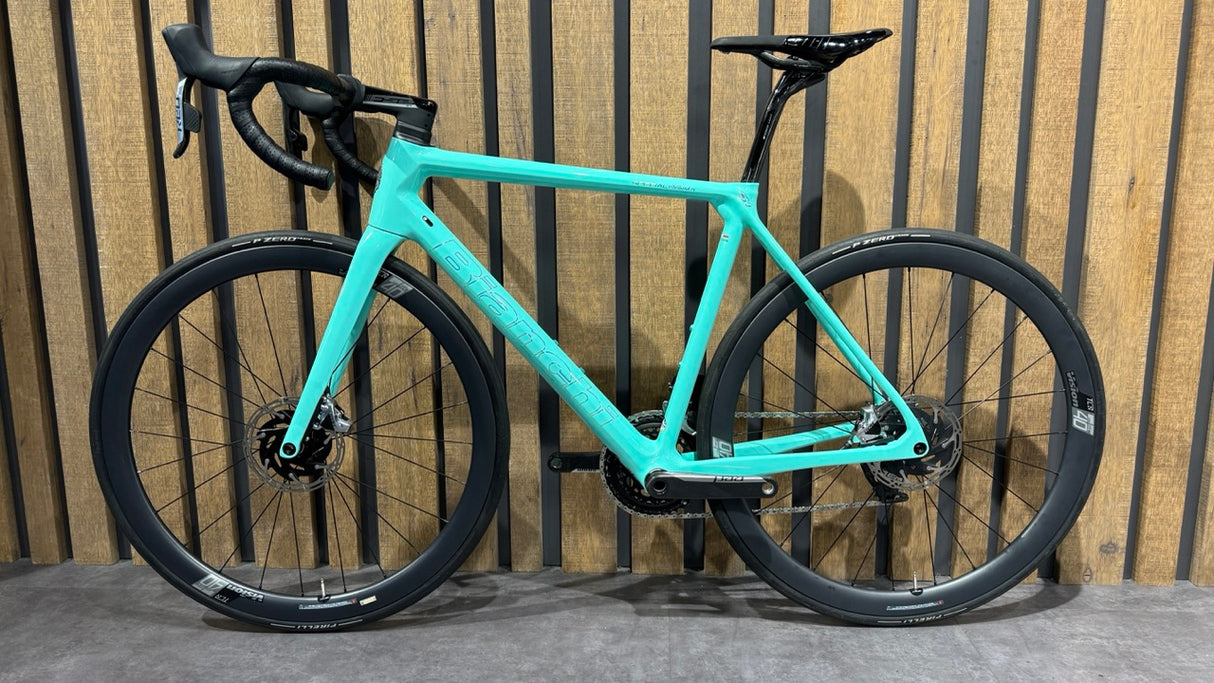 Bianchi Specialissima - Red eTap AXS 2022 - Usata