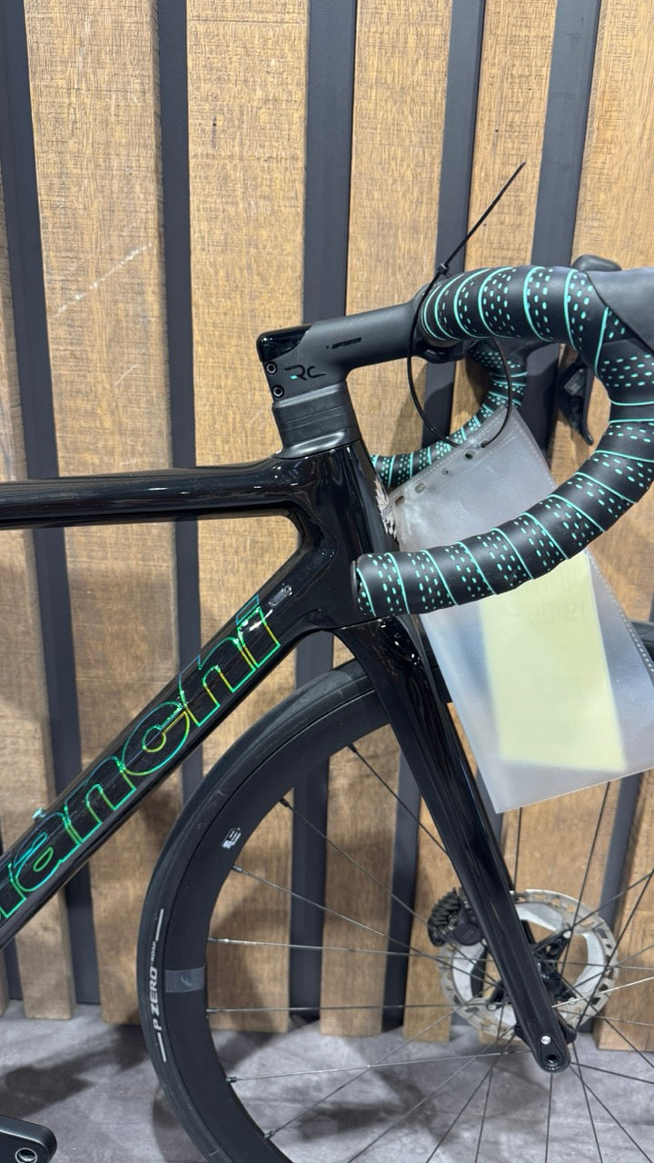 Bianchi Specialissima CV - Davide Cassani Taille 53 - Démo