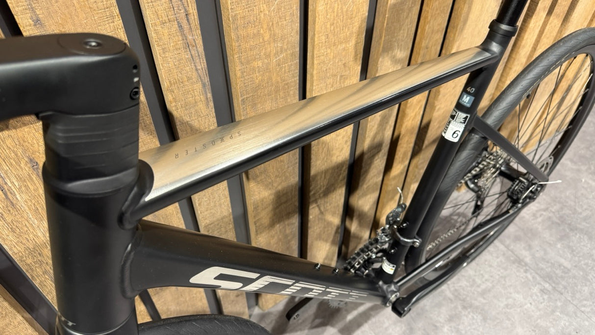 Bianchi Infinito CV Ultegra Di2 12v T.59 - Usato