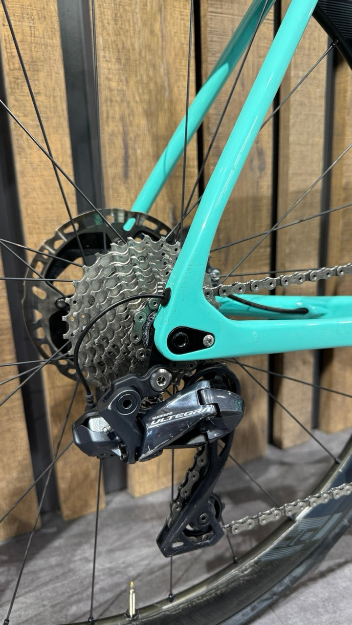 Bianchi Specialissima Disc Ultegra Di2 Tg. 59 - Usato