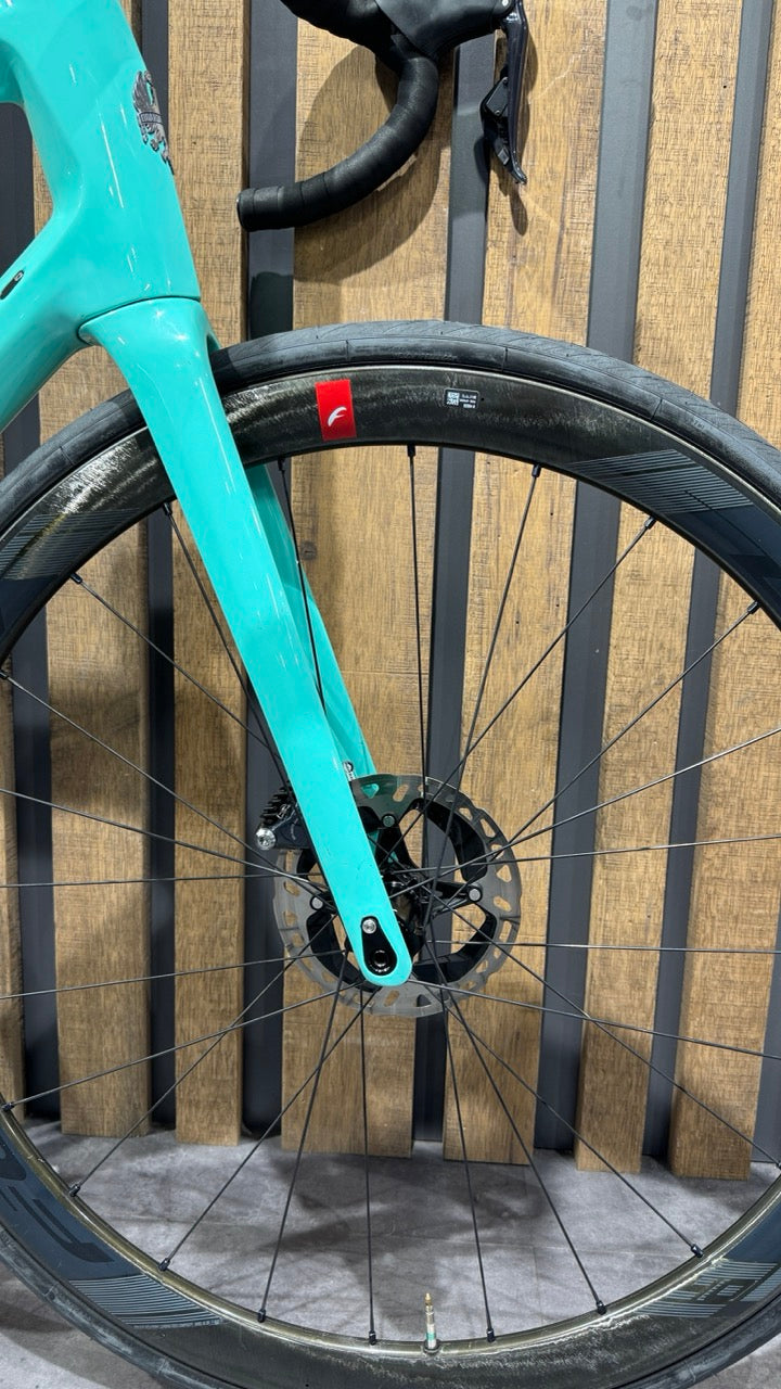 Bianchi Specialissima Disc Ultegra Di2 Tg. 59 - Usato