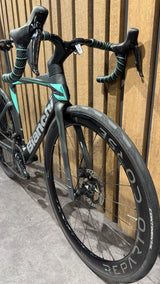 Bianchi OLTRE RC Durace Di2 12v Size 55 - Demo