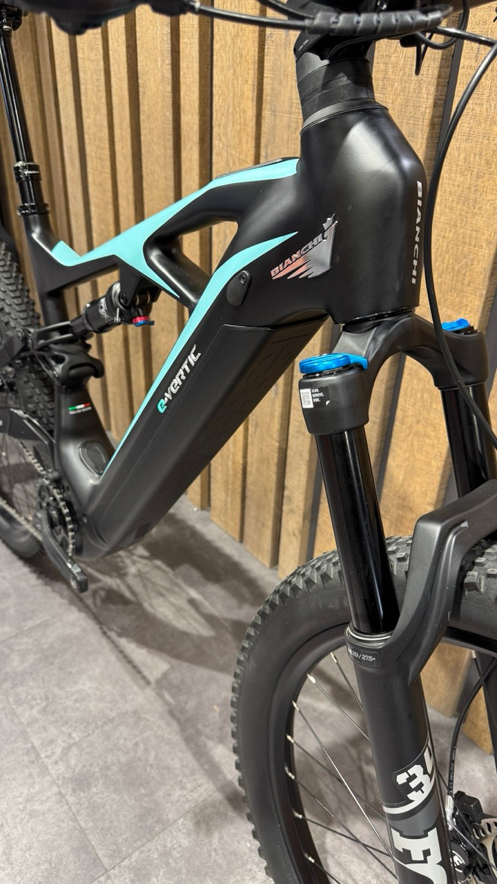 Bianchi e-Vertic FX-Type Tg. L Usato