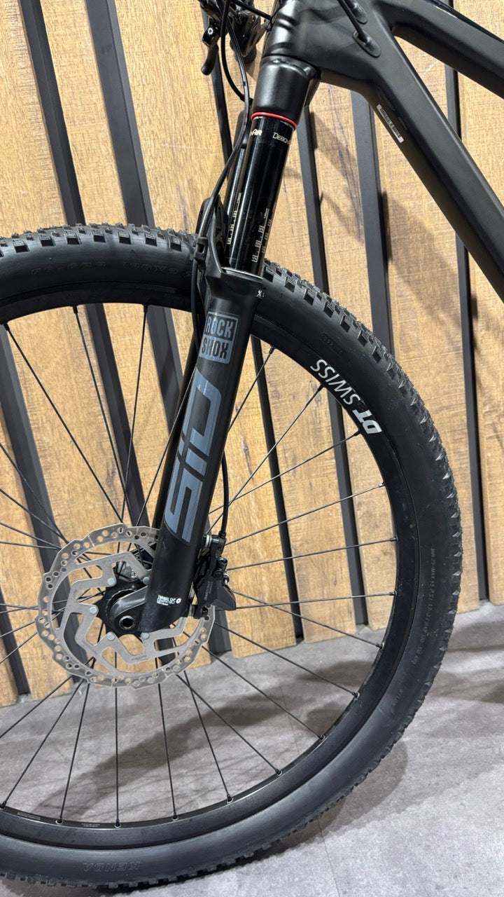 ROSE THRILL HILL 3 2023 Tg. S - Usato