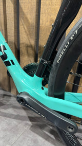 Bianchi Oltre XR3 Ultegra Di2 11v Tg.55 - Usato