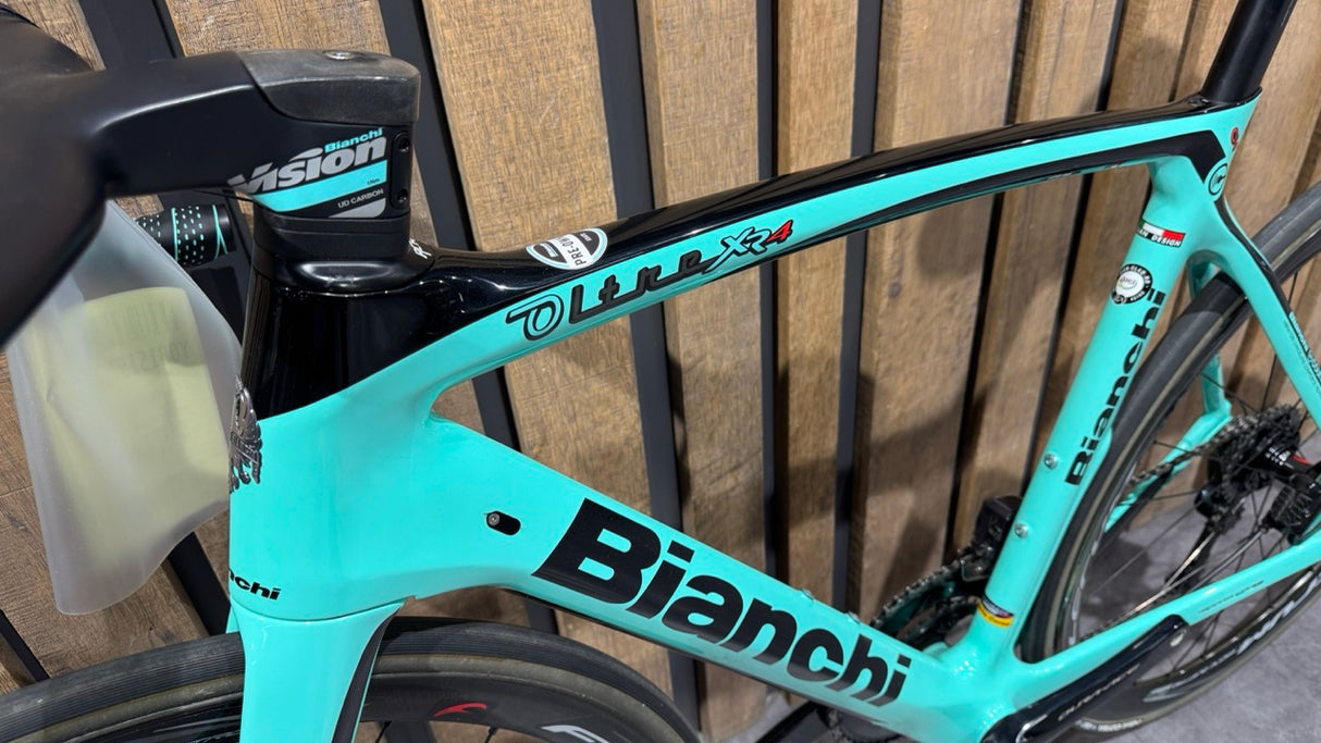 Bianchi Specialissima - Red eTap AXS 2022 Size 55- 2nd Hand