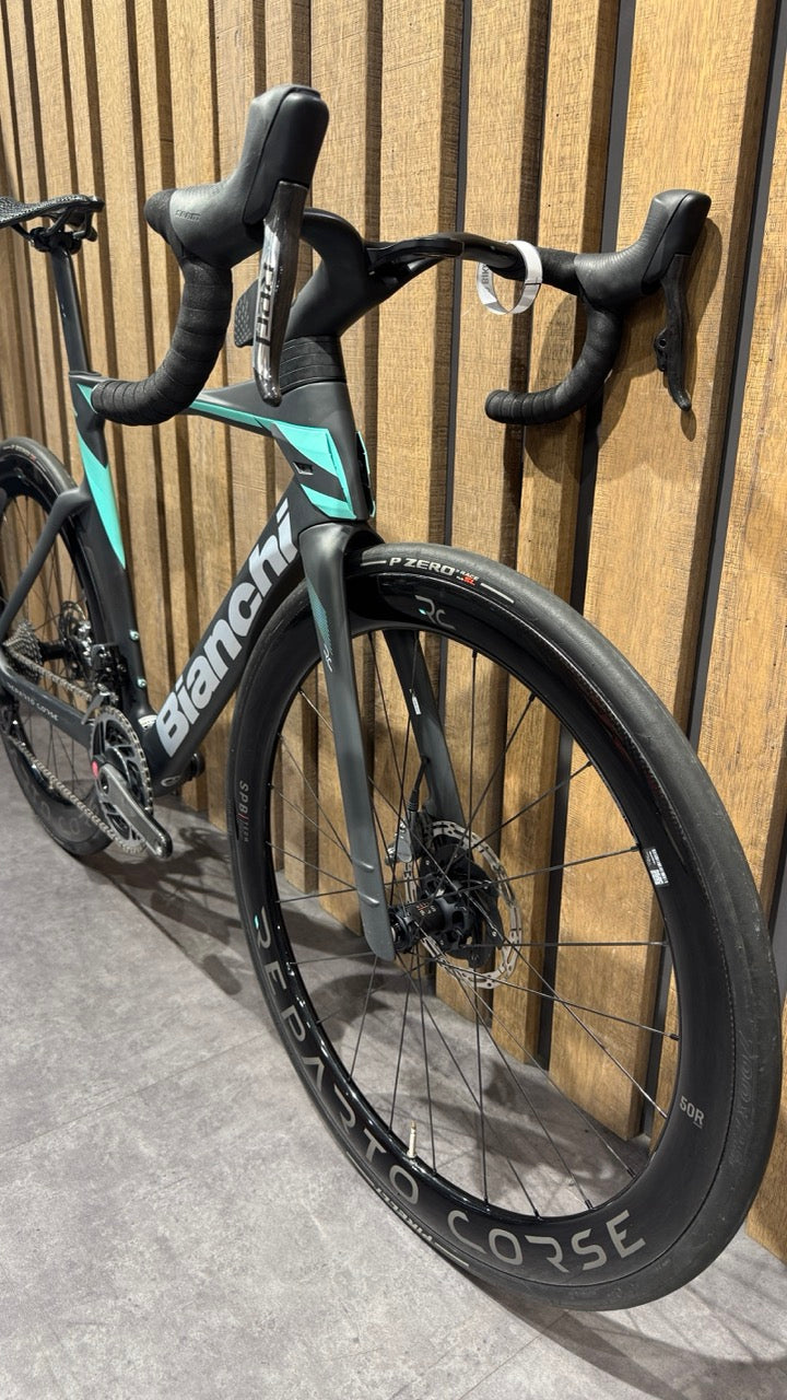 Bianchi Oltre RC Sram RED Axs - Demo