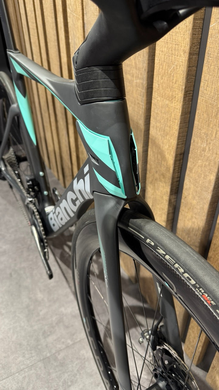 Bianchi Oltre RC Sram RED Axs - Demo