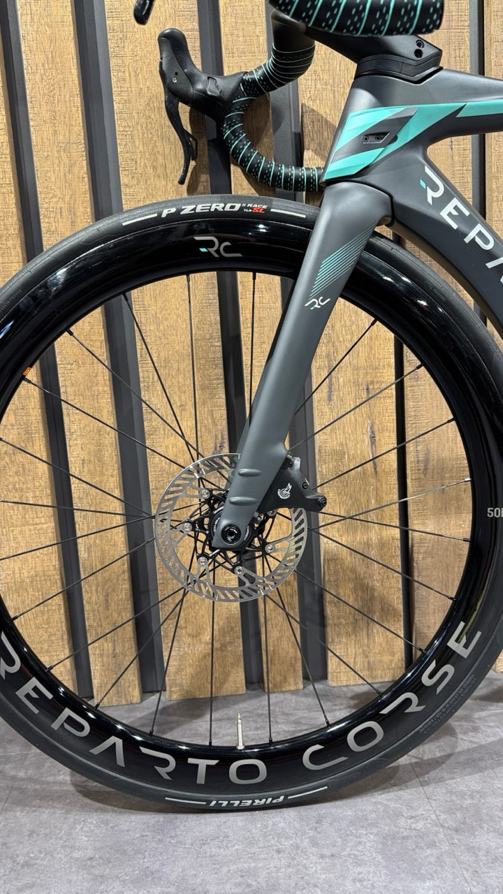 Bianchi Oltre RC Campagnolo SuperRecord EPS - Demo