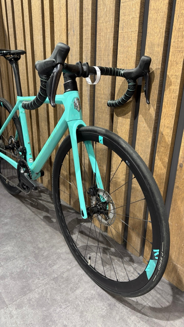 Bianchi Specialissima Disc Ultegra Di2 12v Tg.50 - Usato