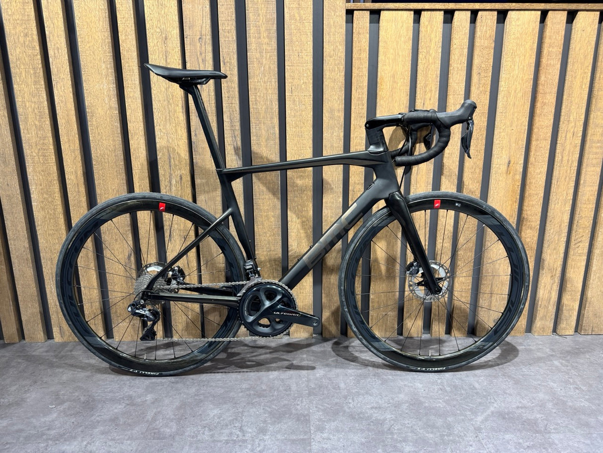 Bici Bmc Roadmachine Opinioni BMC Roadmachine 02 Ultegra Di2 Usato