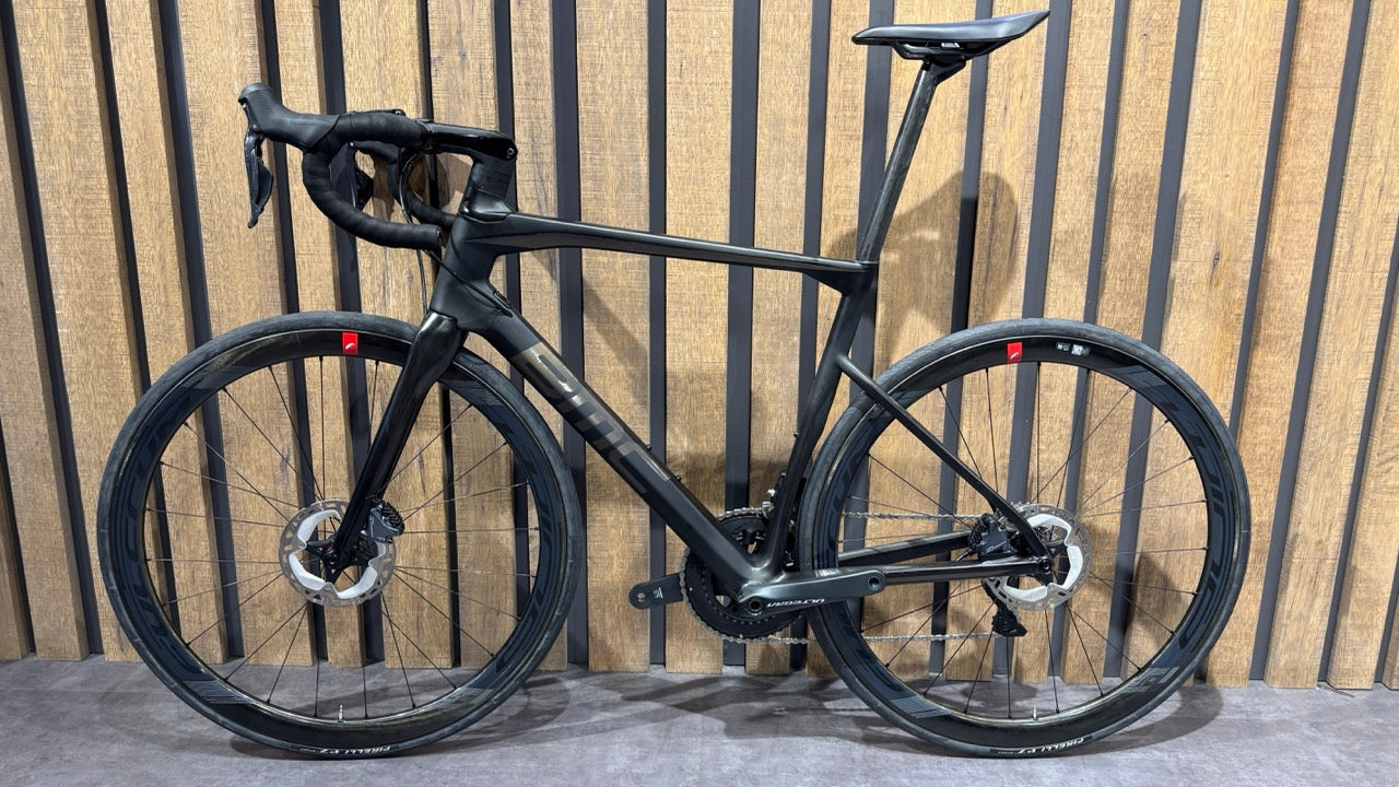 BMC Roadmachine 02 Ultegra Di2 T.54 - Usato